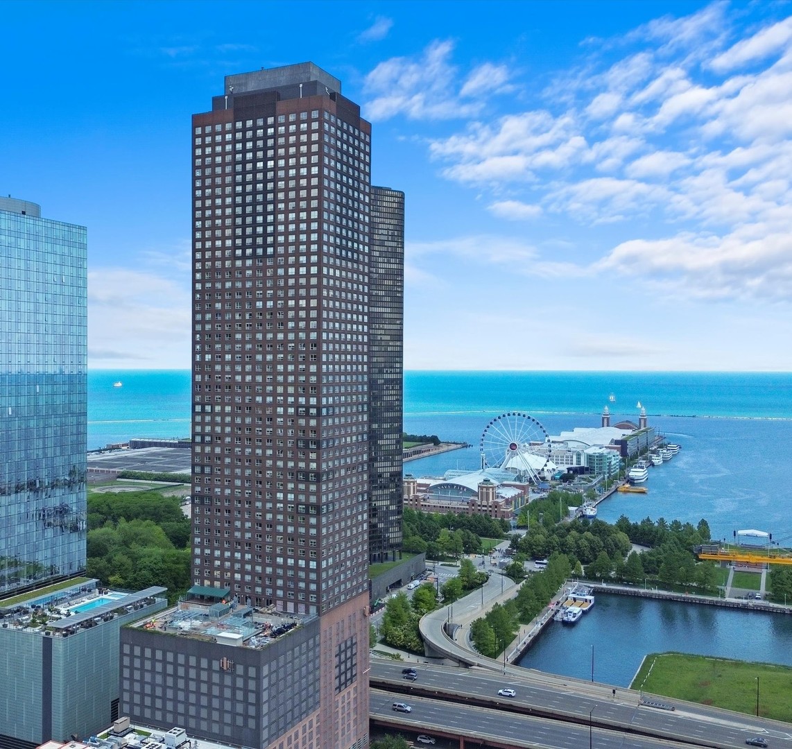 474 N Lake Shore Drive 5408 Property Photo 1