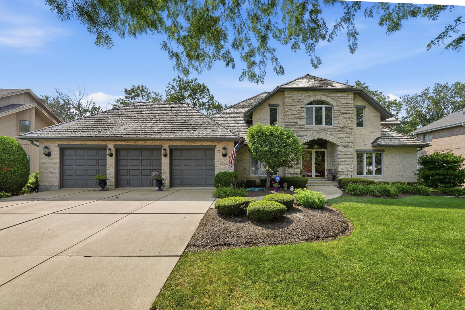8416 Evergreen Lane Property Photo 1