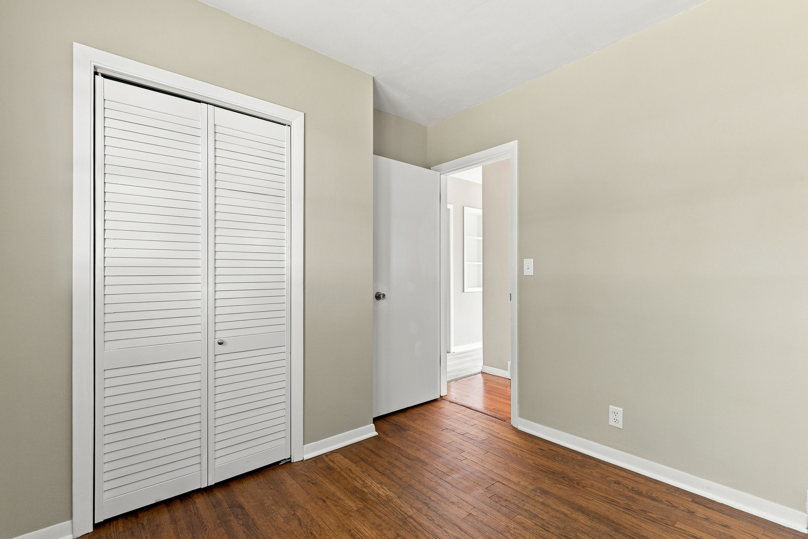 5011 48th Street Property Photo 17
