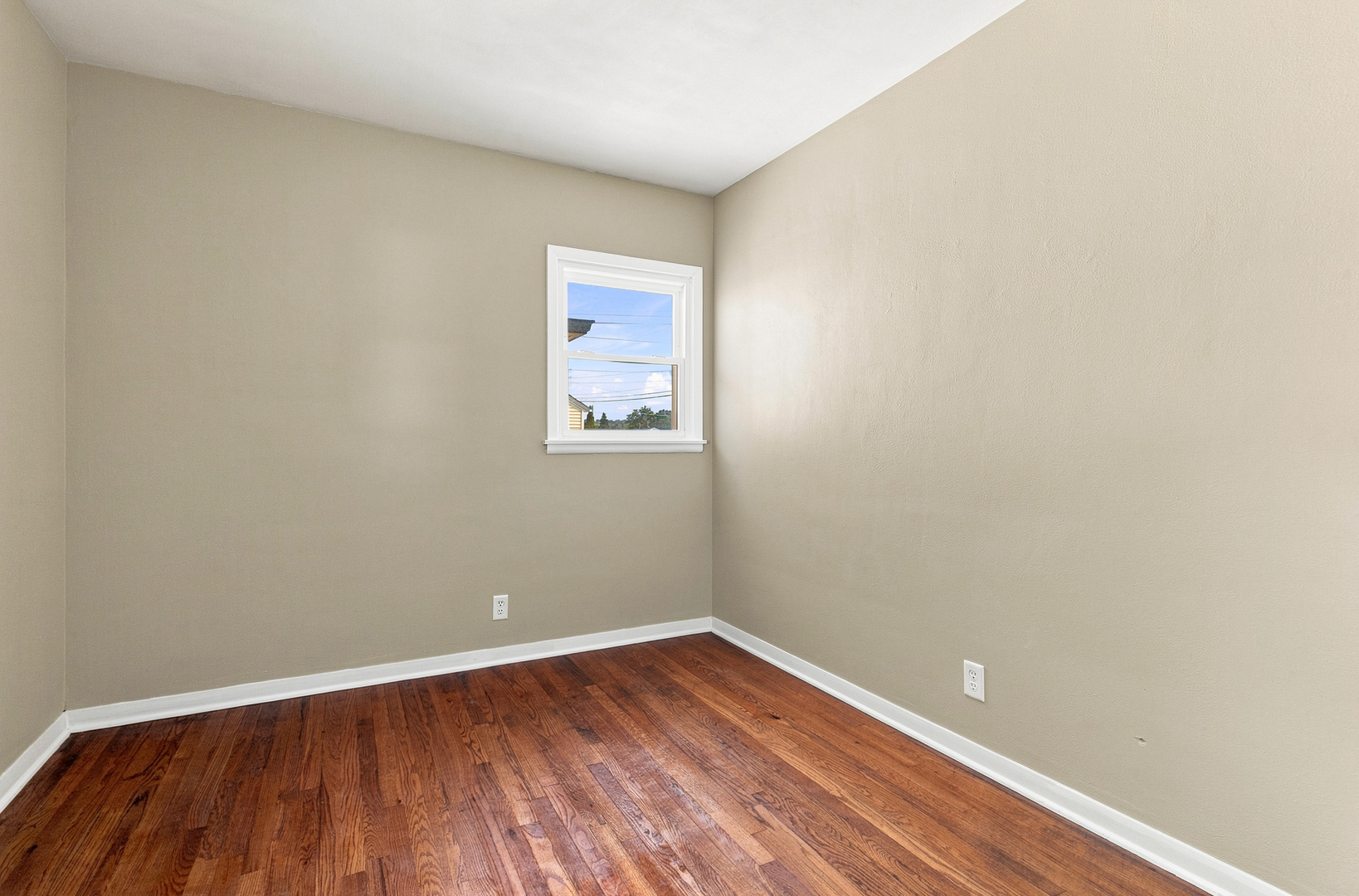5011 48th Street Property Photo 22