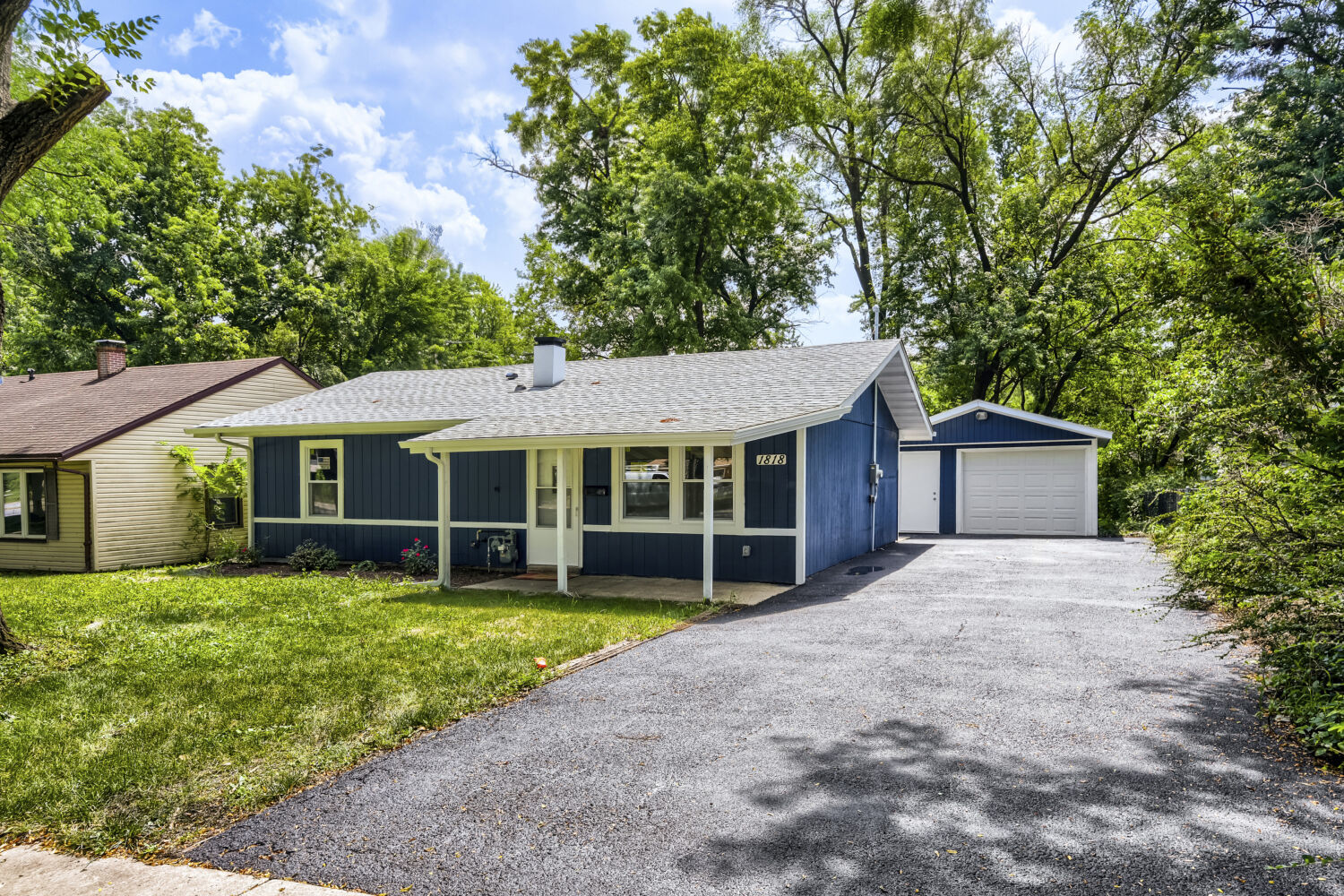 1818 Sauk Trail Property Photo 1