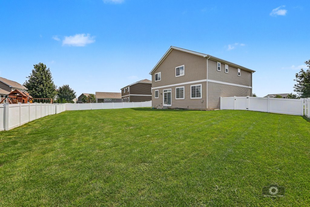 25450 W Ryan Lane Property Photo 36