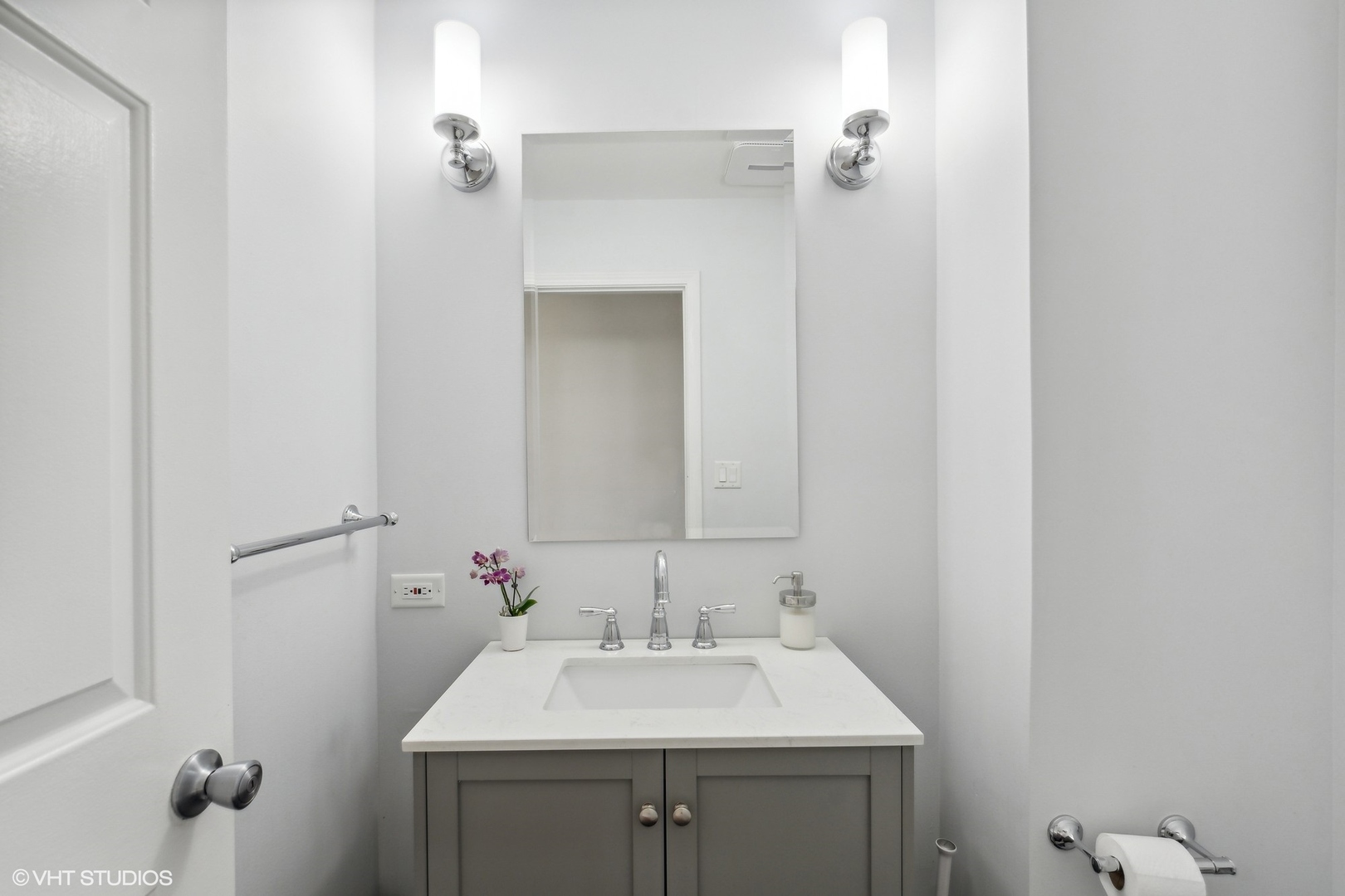 1344 Logsdon Lane Property Photo 11