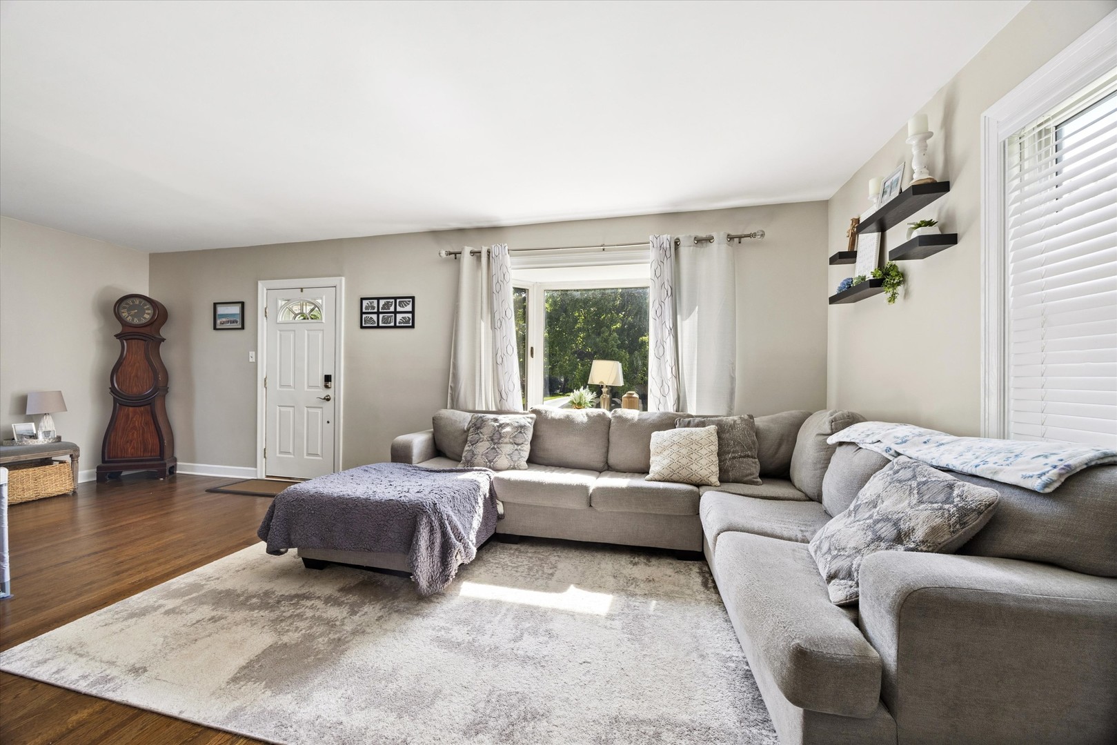 224 N Highland Avenue Property Photo 3