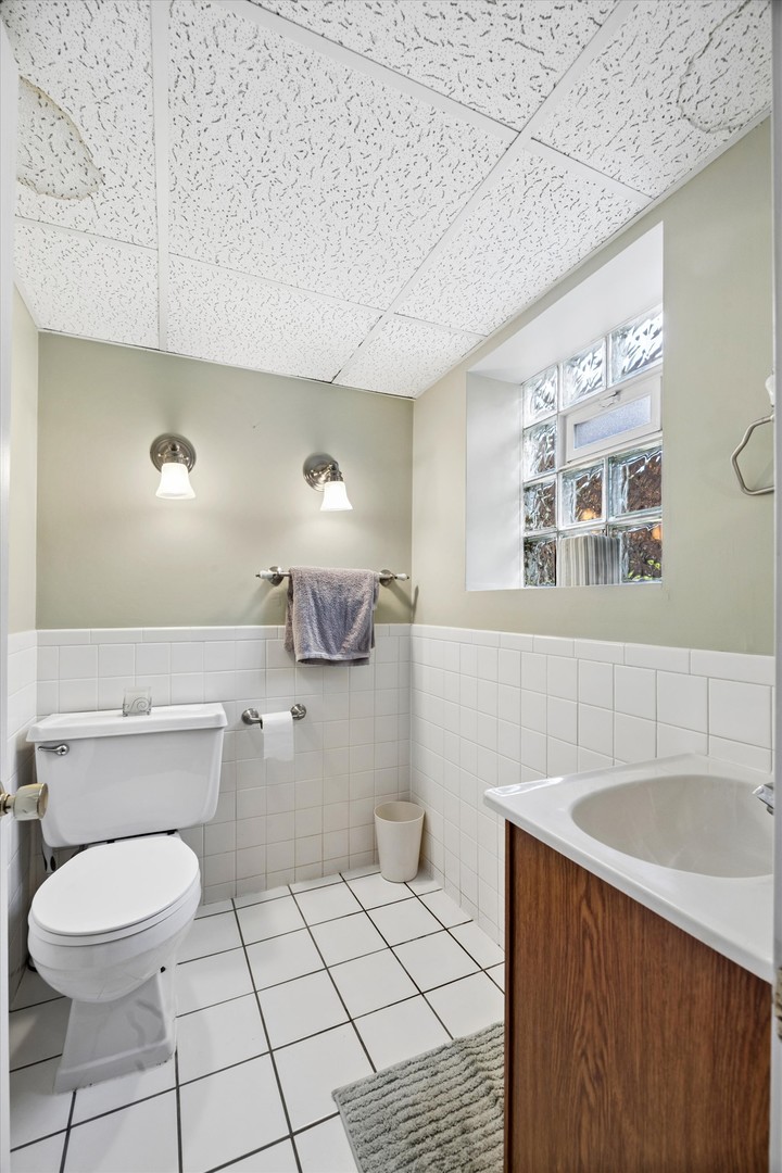 224 N Highland Avenue Property Photo 13