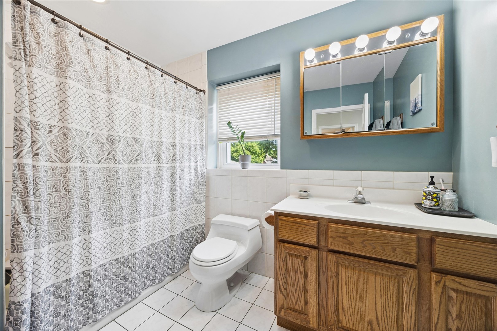 224 N Highland Avenue Property Photo 14
