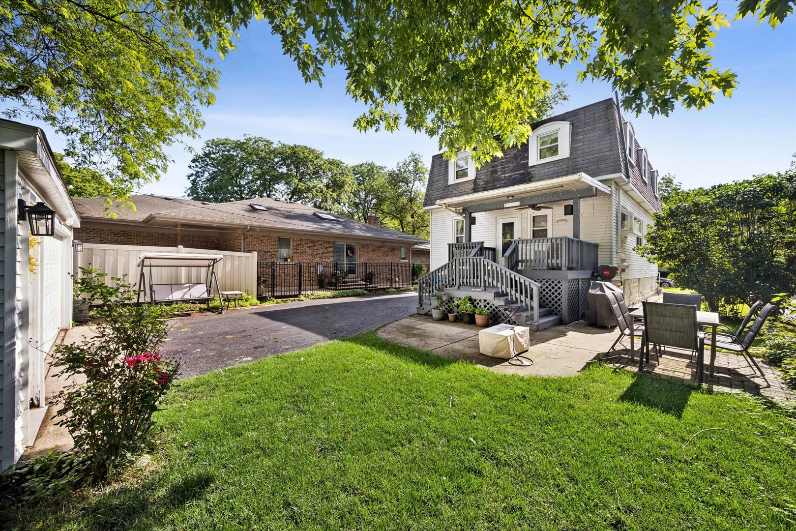 224 N Highland Avenue Property Photo 15