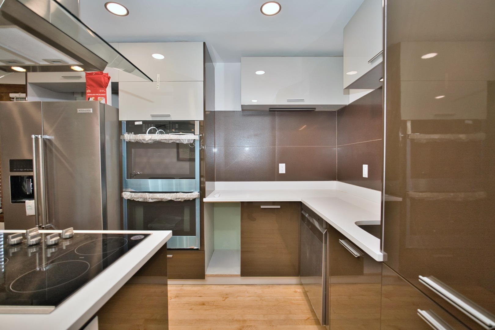 2437 W North Shore Avenue 2 Property Photo 14