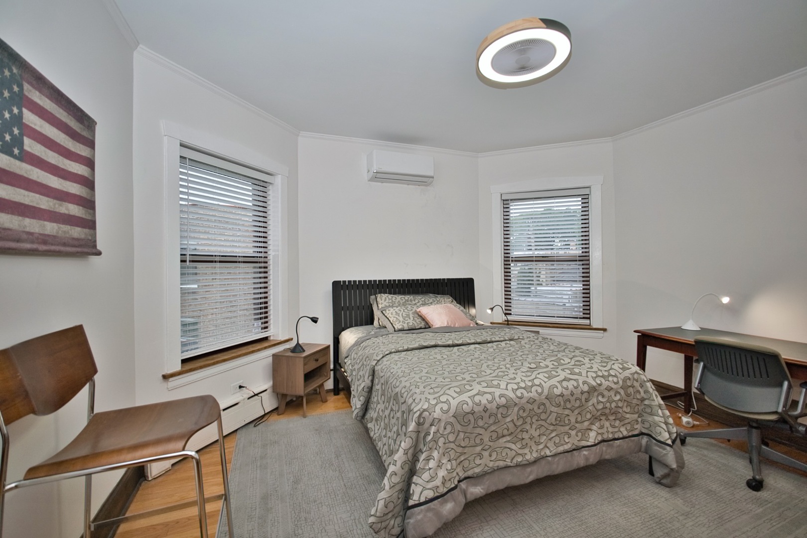 2437 W North Shore Avenue 2 Property Photo 34