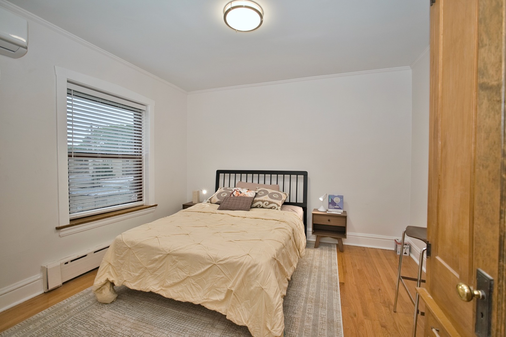 2437 W North Shore Avenue 2 Property Photo 37