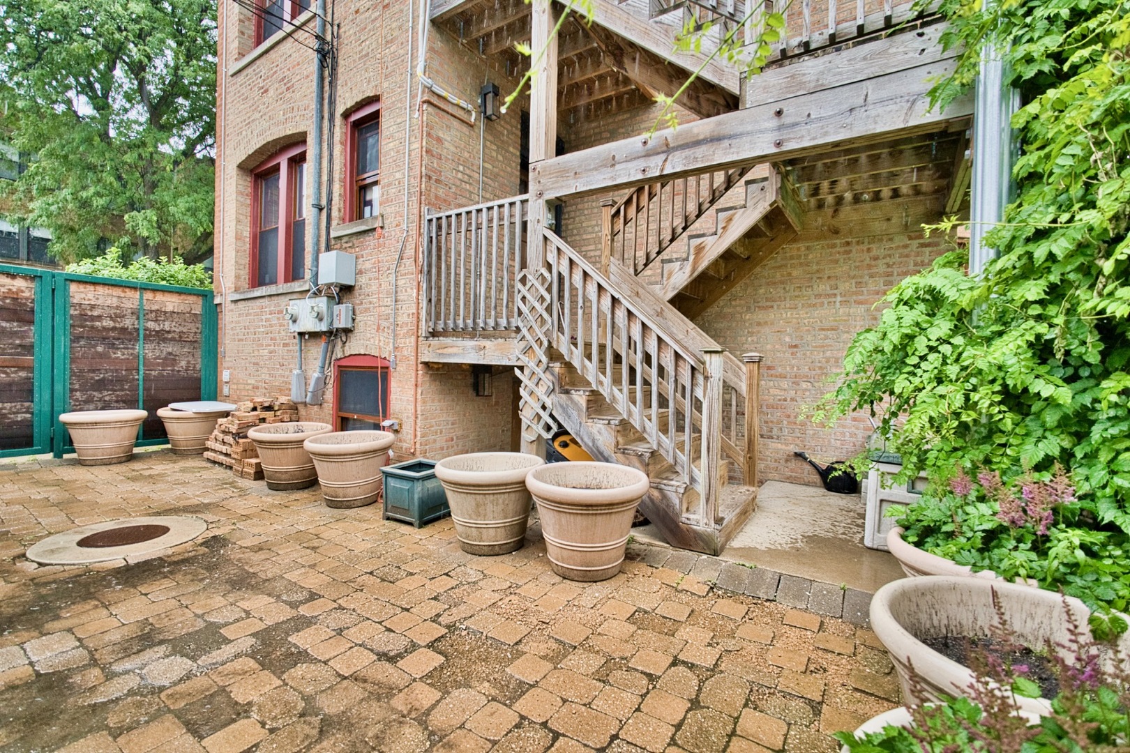2437 W North Shore Avenue 2 Property Photo 45
