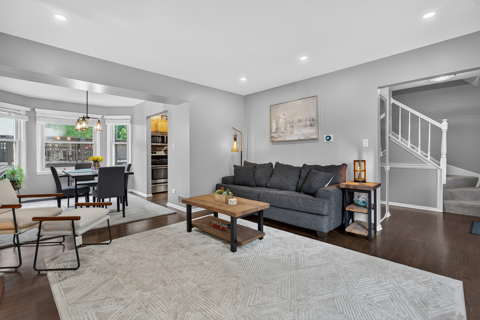 1000 Louis Avenue Property Photo 12