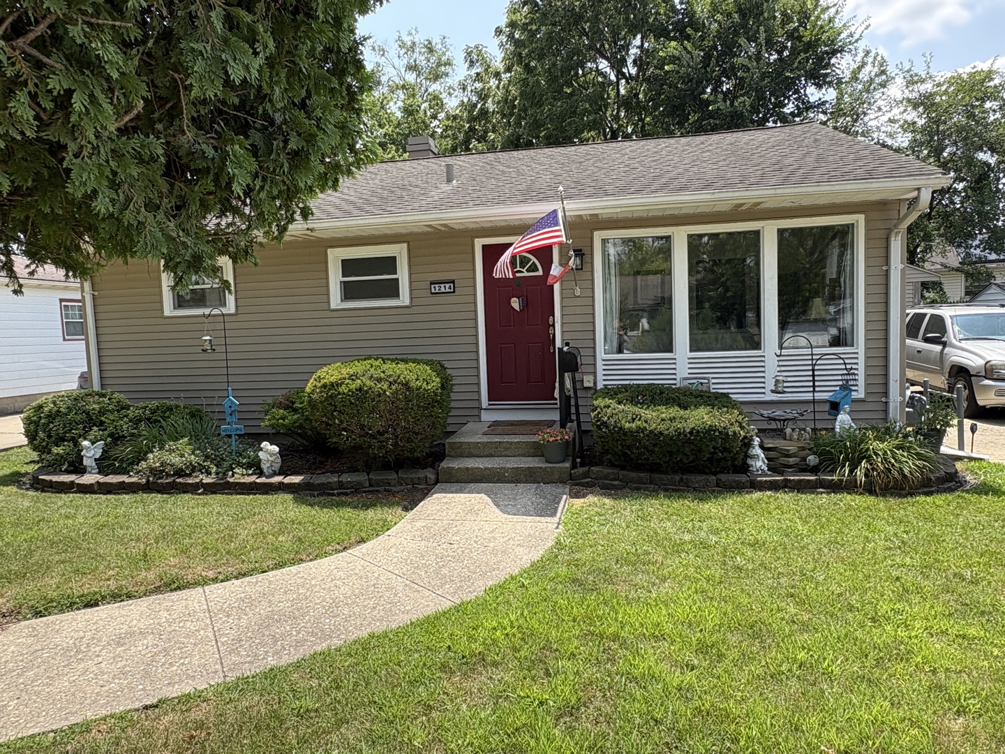 1214 Schriber Avenue Property Photo 1