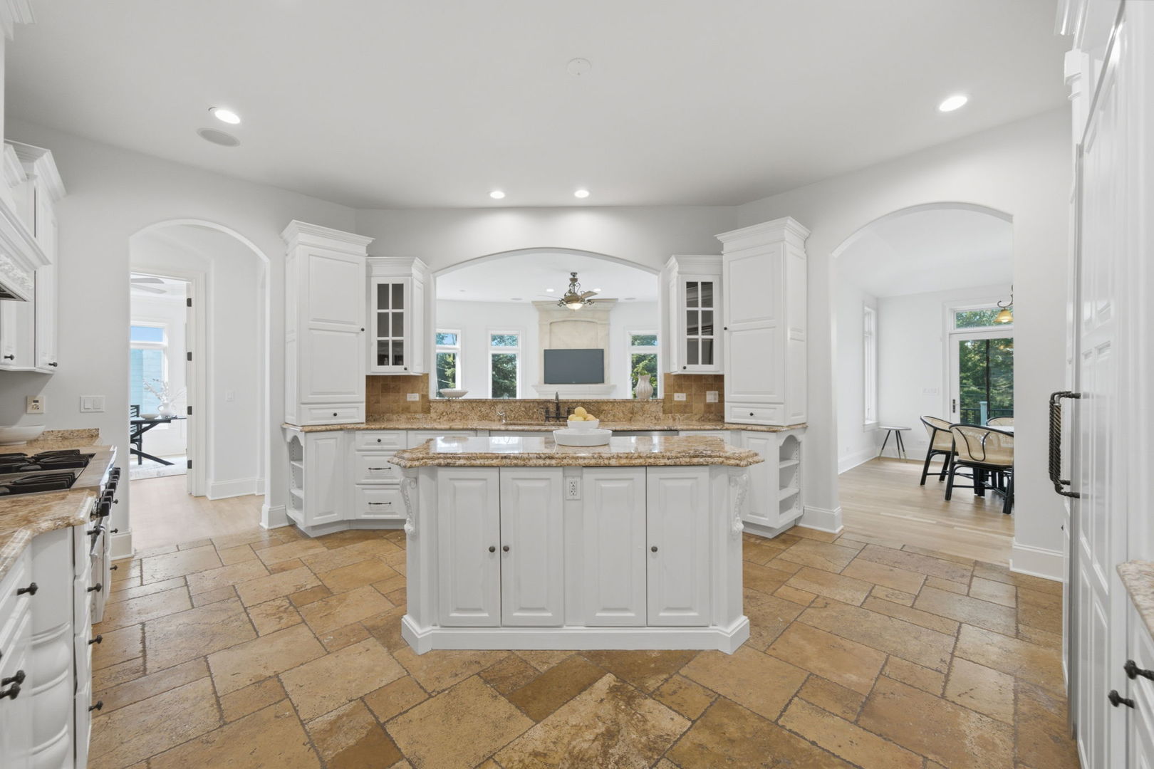 920 Raleigh Road Property Photo 12