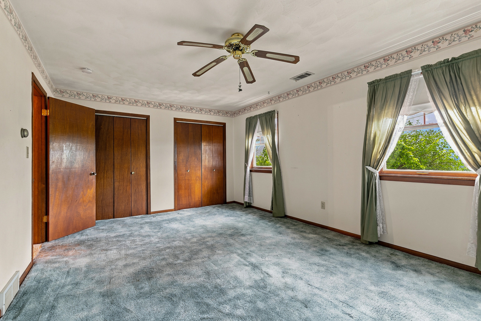 452 Docia Street Property Photo 22