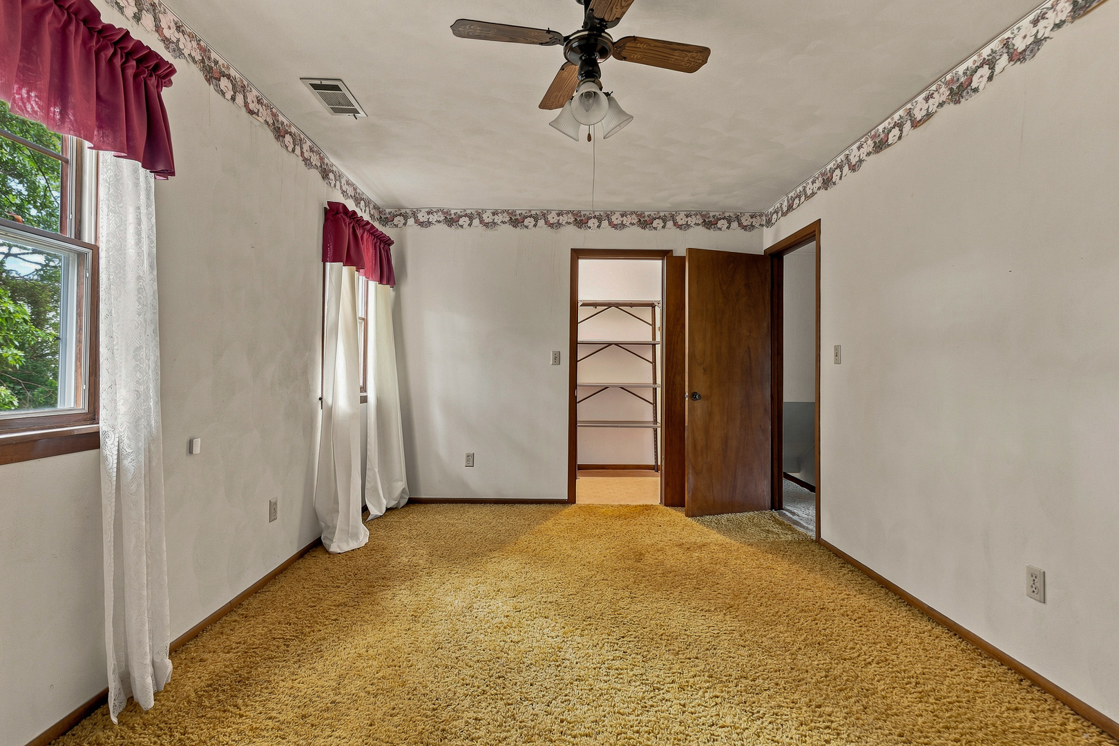 452 Docia Street Property Photo 25