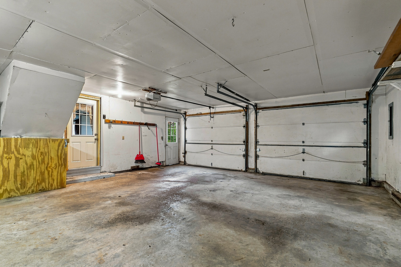 452 Docia Street Property Photo 31