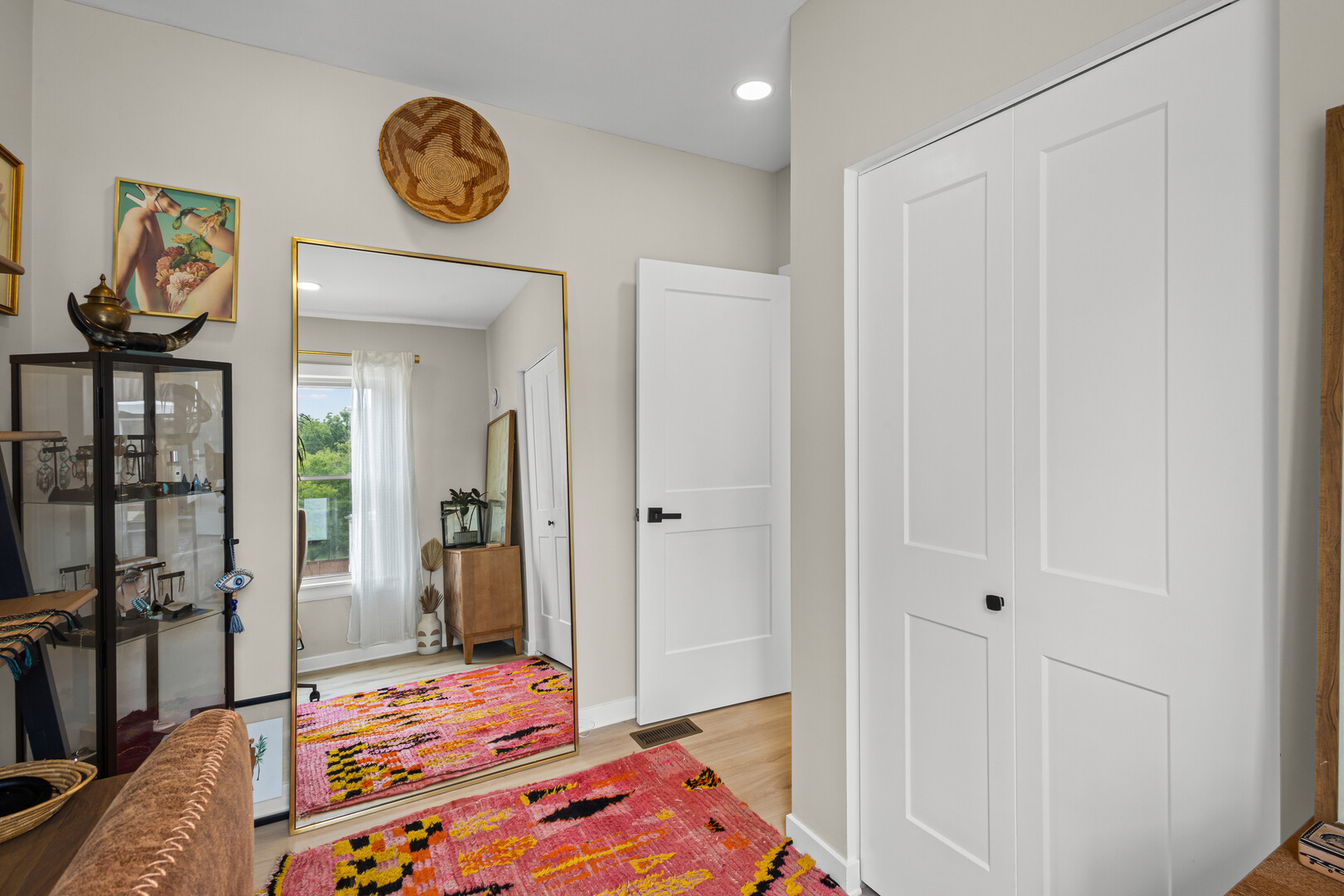 5144 N Kolmar Avenue Property Photo 16