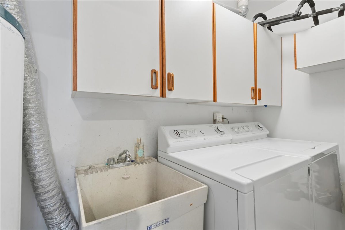 716 W Junior Terrace A Property Photo 9