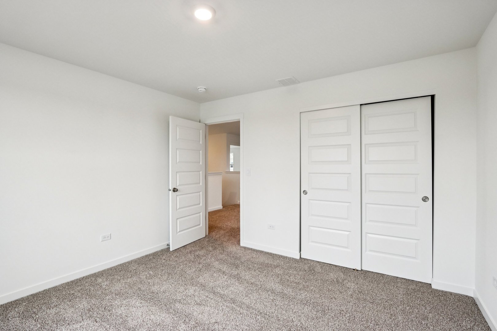 6252 Leinster Lane Property Photo 33