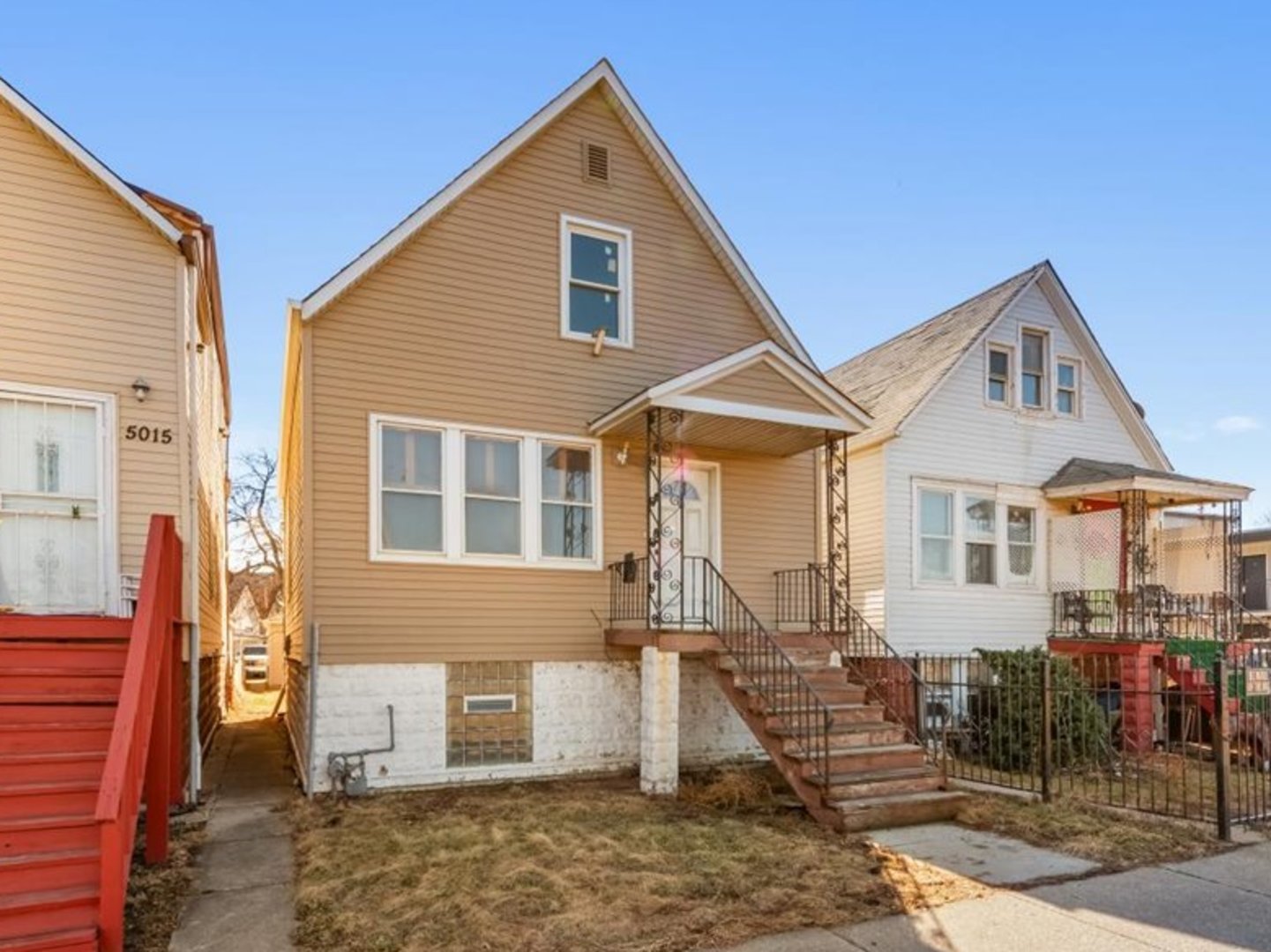 5017 W OGDEN Avenue Property Photo 1