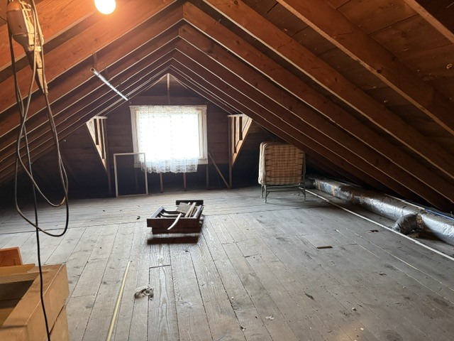 5330 W Melrose Street Property Photo 17