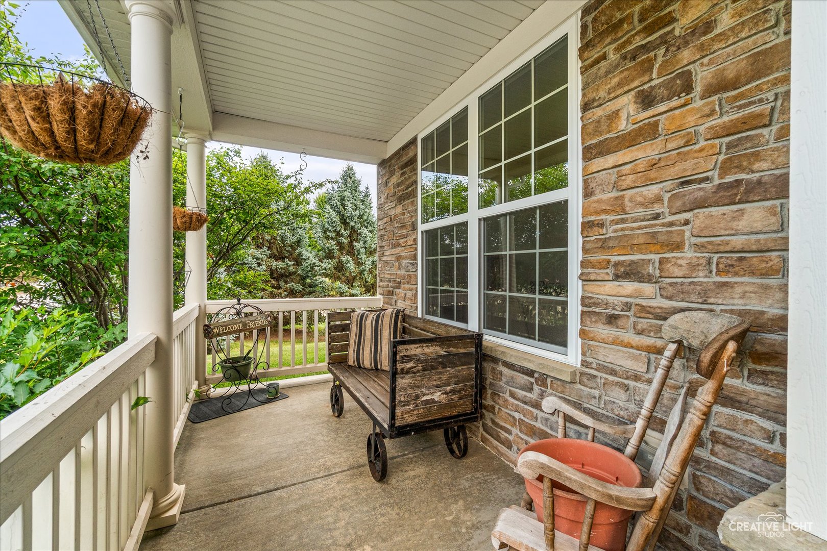 542 Snow Street Property Photo 2