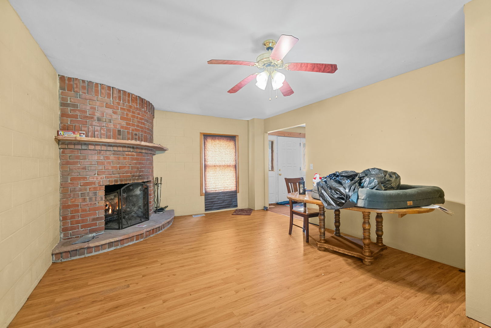661 S Red Oak Lane Property Photo 4