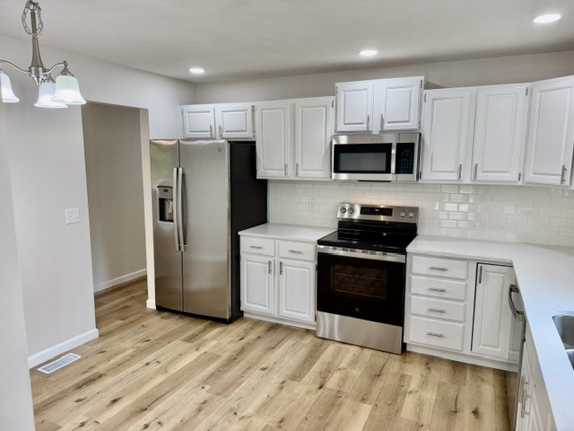 104 Suelynn Drive Property Photo 3