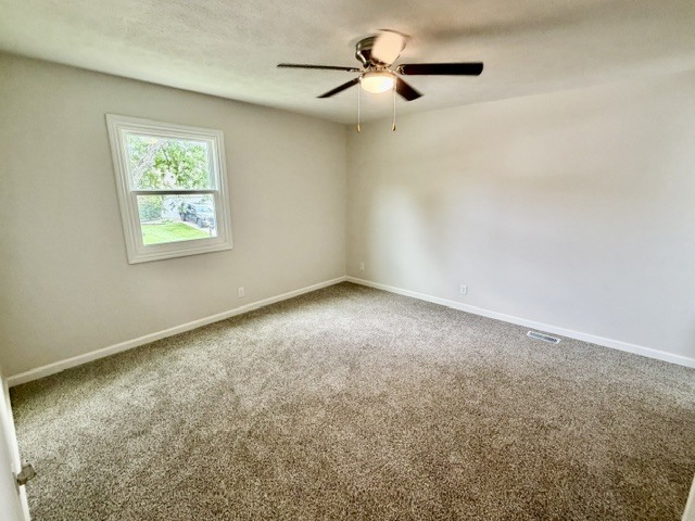 104 Suelynn Drive Property Photo 13