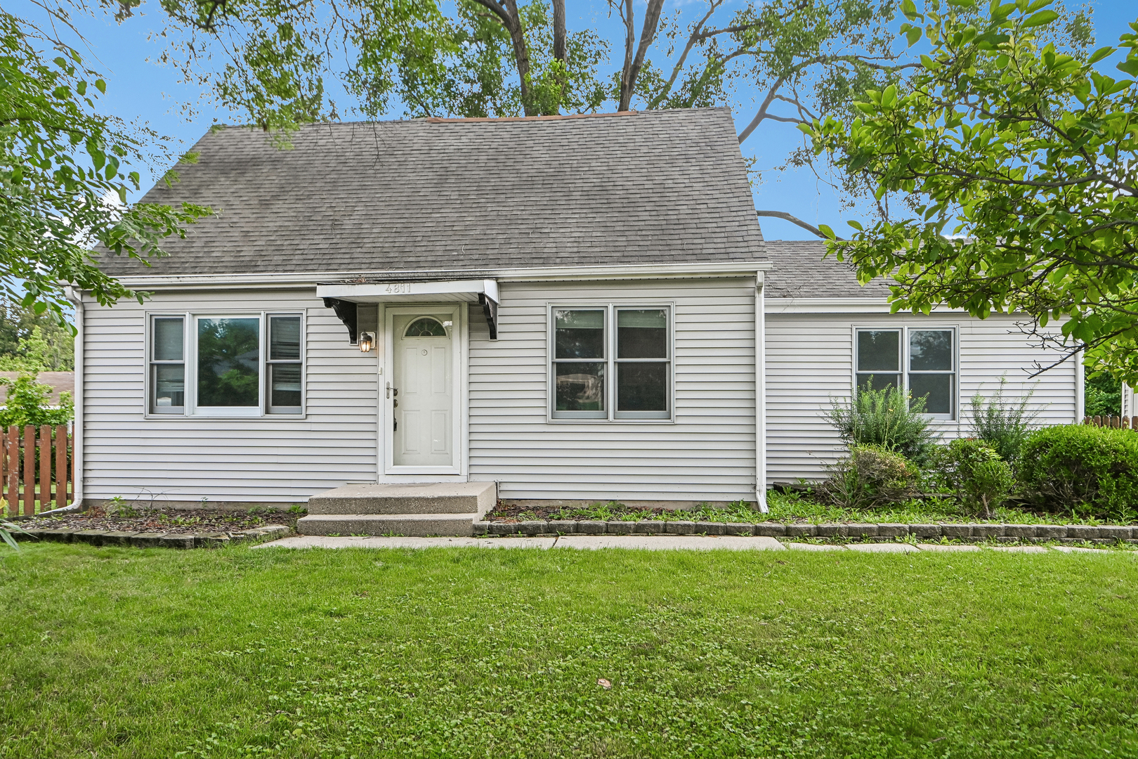 4811 Roslyn Road Property Photo 31
