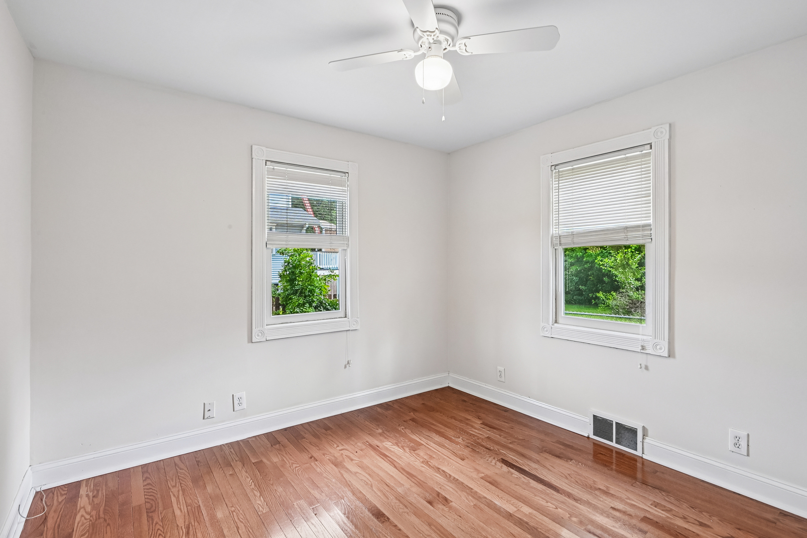 4811 Roslyn Road Property Photo 47