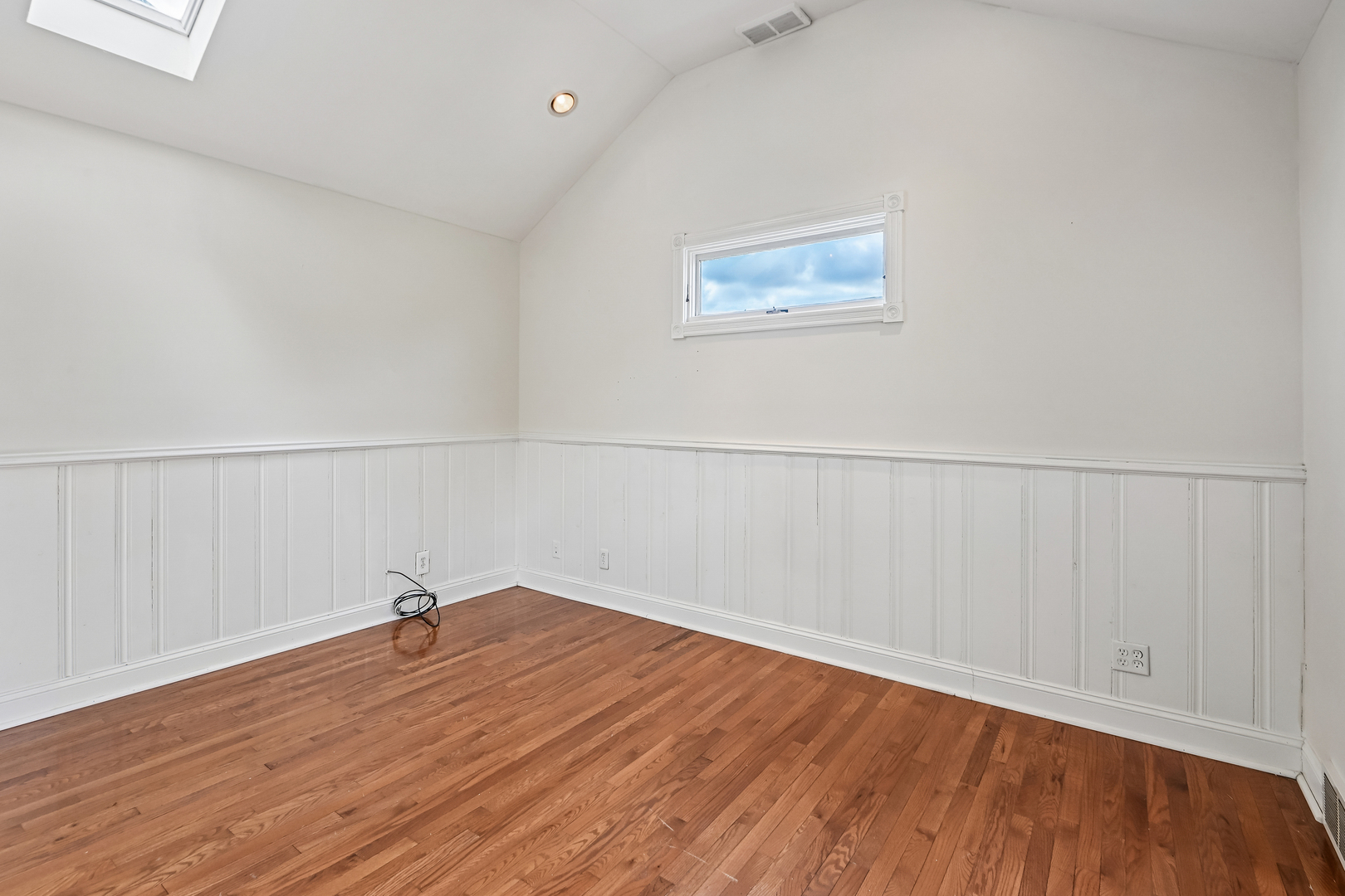 4811 Roslyn Road Property Photo 54