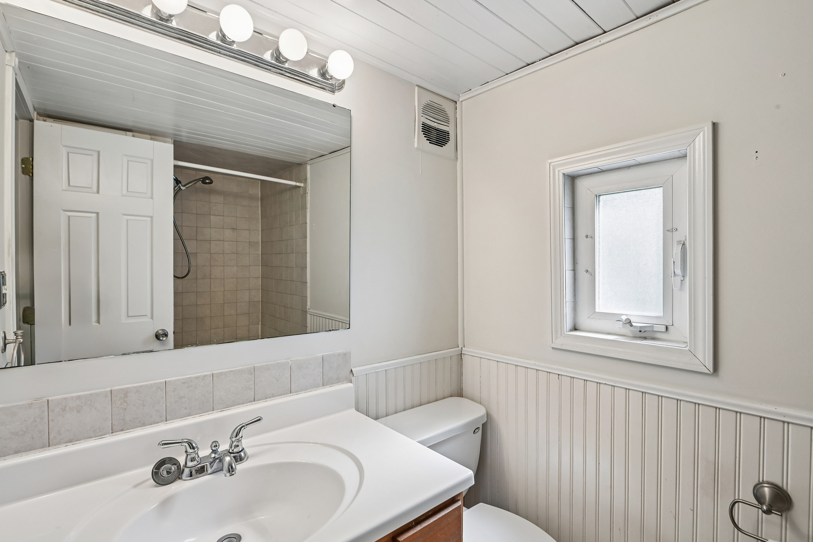 4811 Roslyn Road Property Photo 59