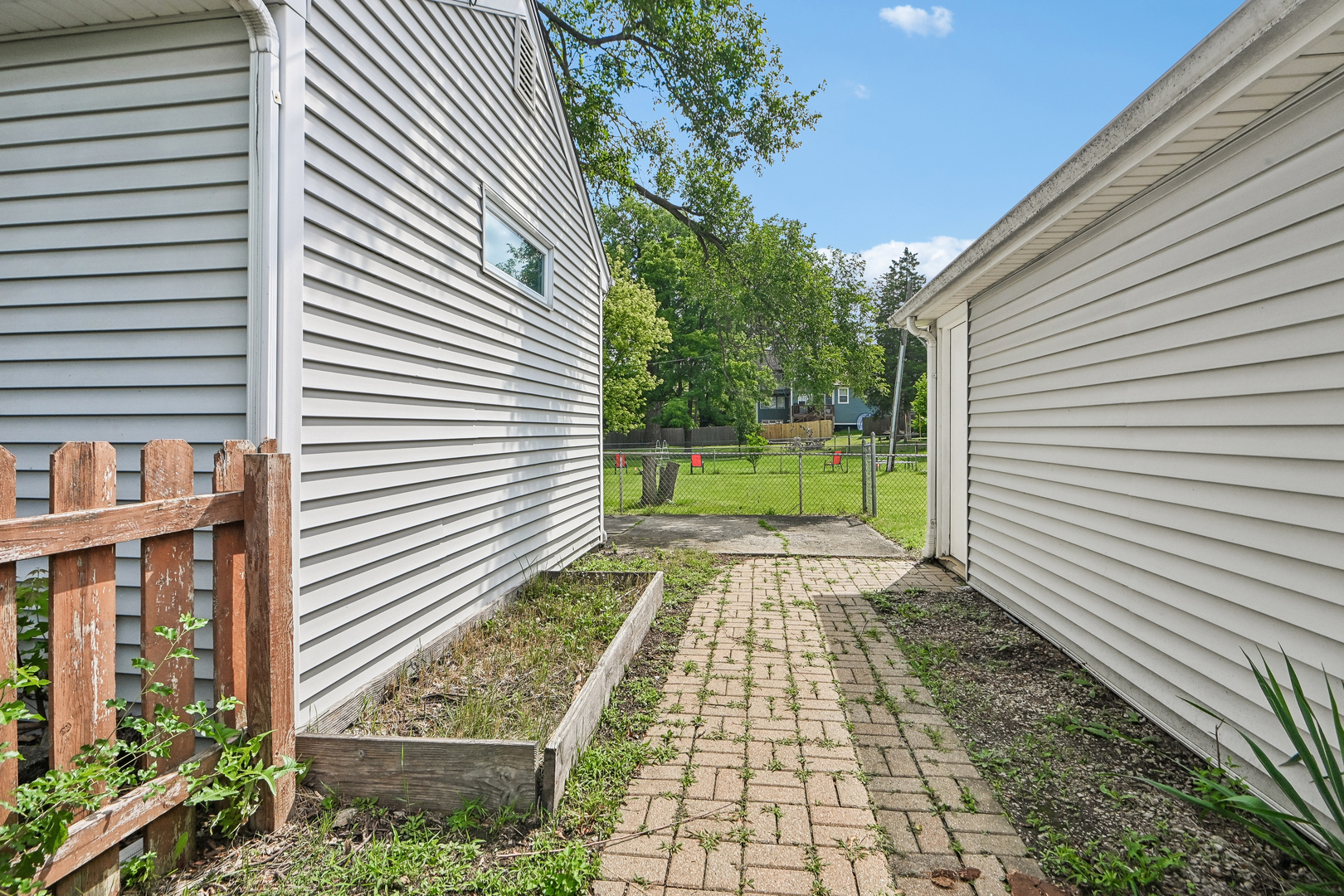 4811 Roslyn Road Property Photo 60