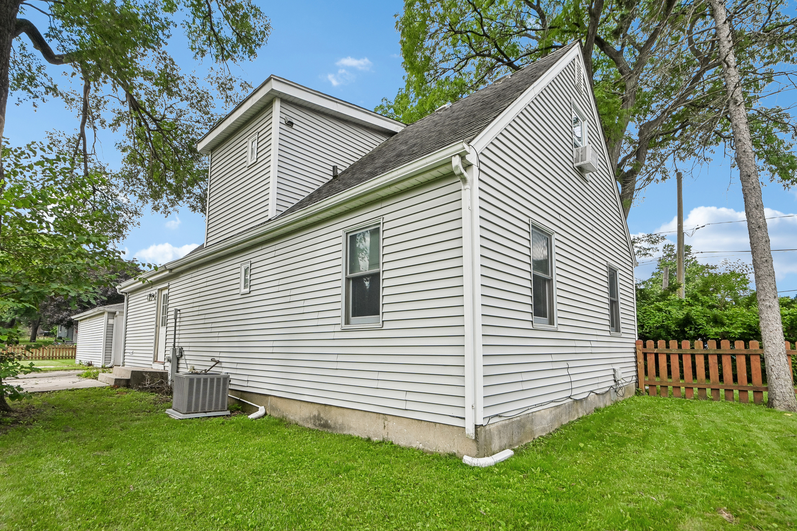 4811 Roslyn Road Property Photo 66