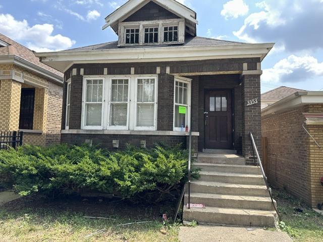 3353 W 61st Street Property Photo 1