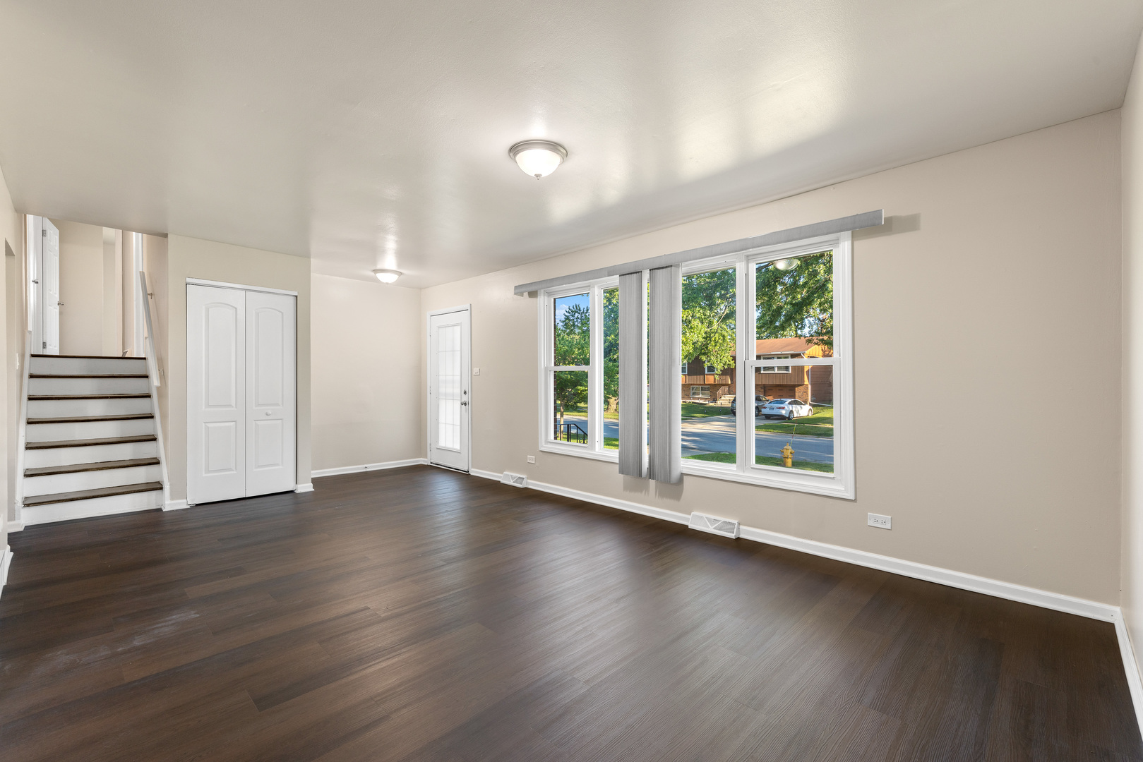 3308 Birchwood Drive Property Photo 4