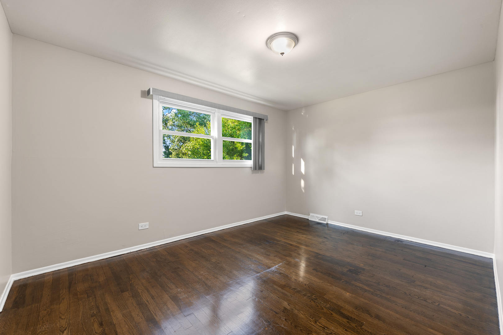 3308 Birchwood Drive Property Photo 12