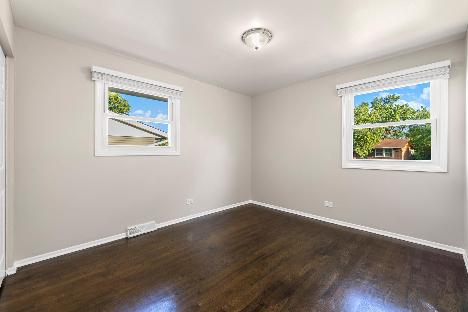 3308 Birchwood Drive Property Photo 14