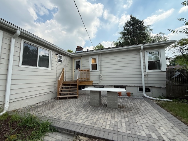 318 S Hale Street Property Photo 29
