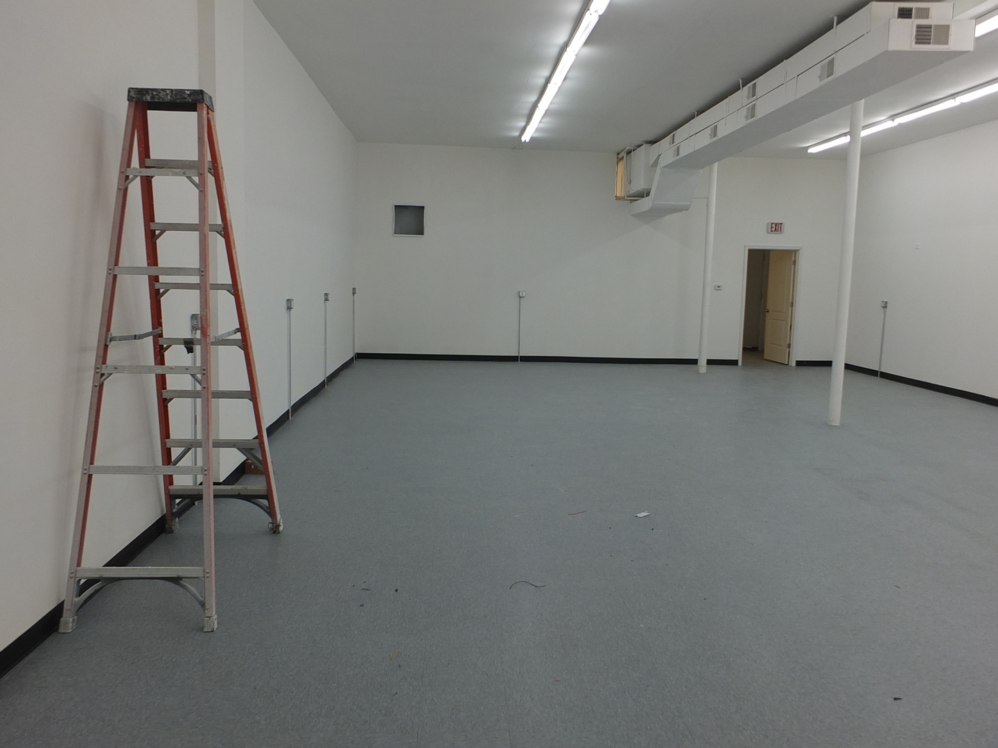 342 W 75th Street Property Photo 2