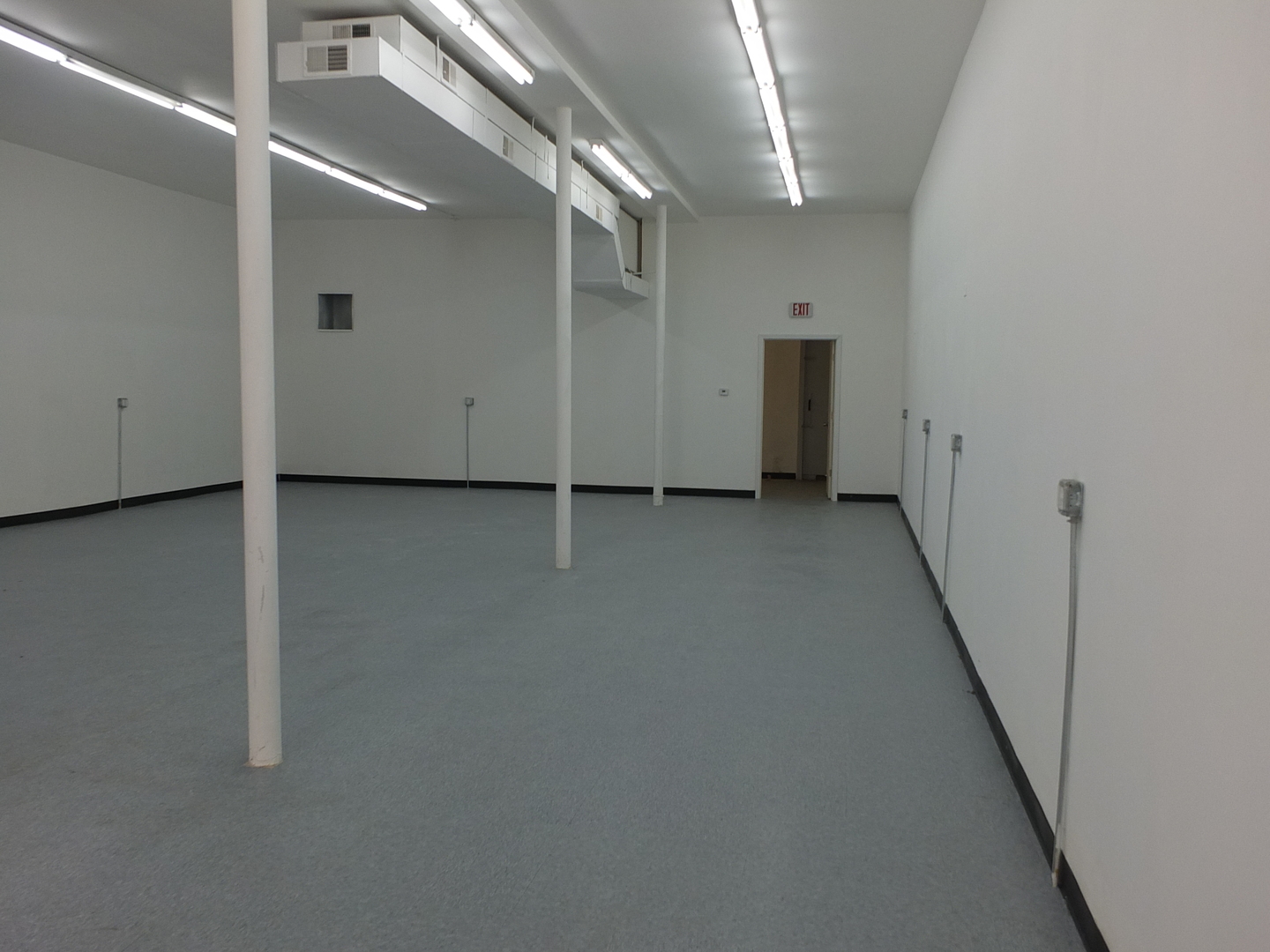 342 W 75th Street Property Photo 3