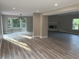 24762 W Dering Lane Property Photo 3