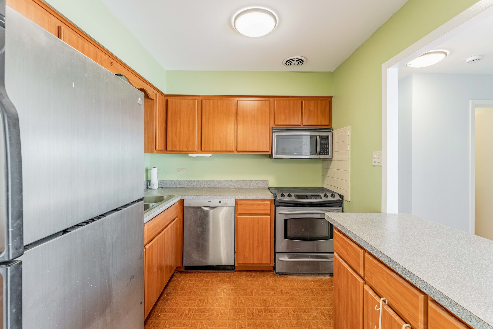 7449 Washington Street 602 Property Photo 5
