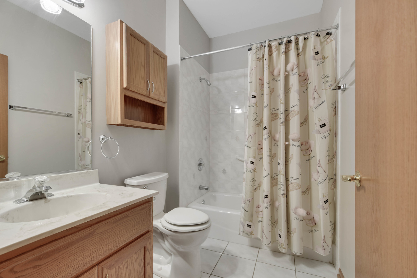 5553 Foxwoods Drive Property Photo 19