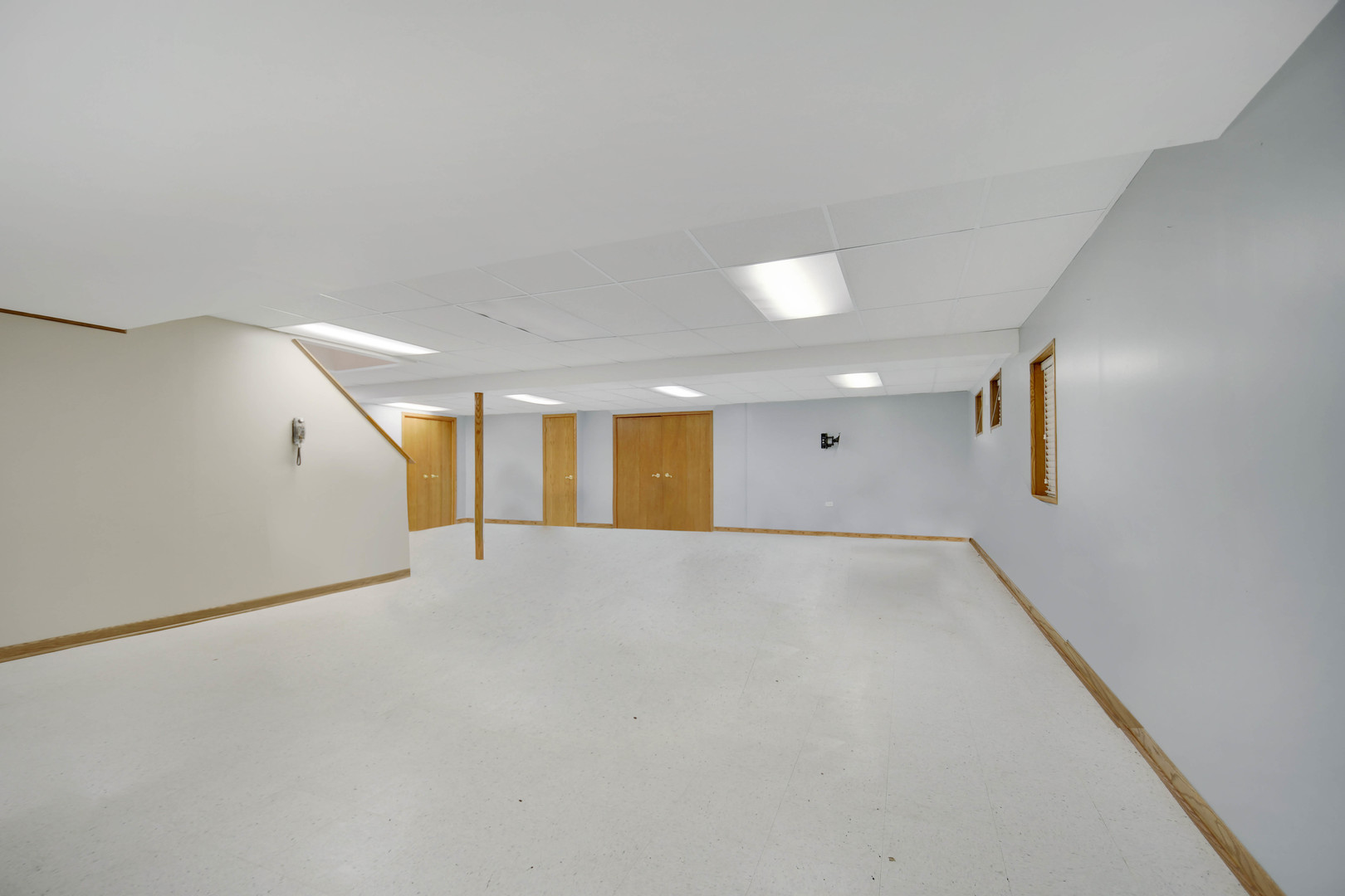 5553 Foxwoods Drive Property Photo 23
