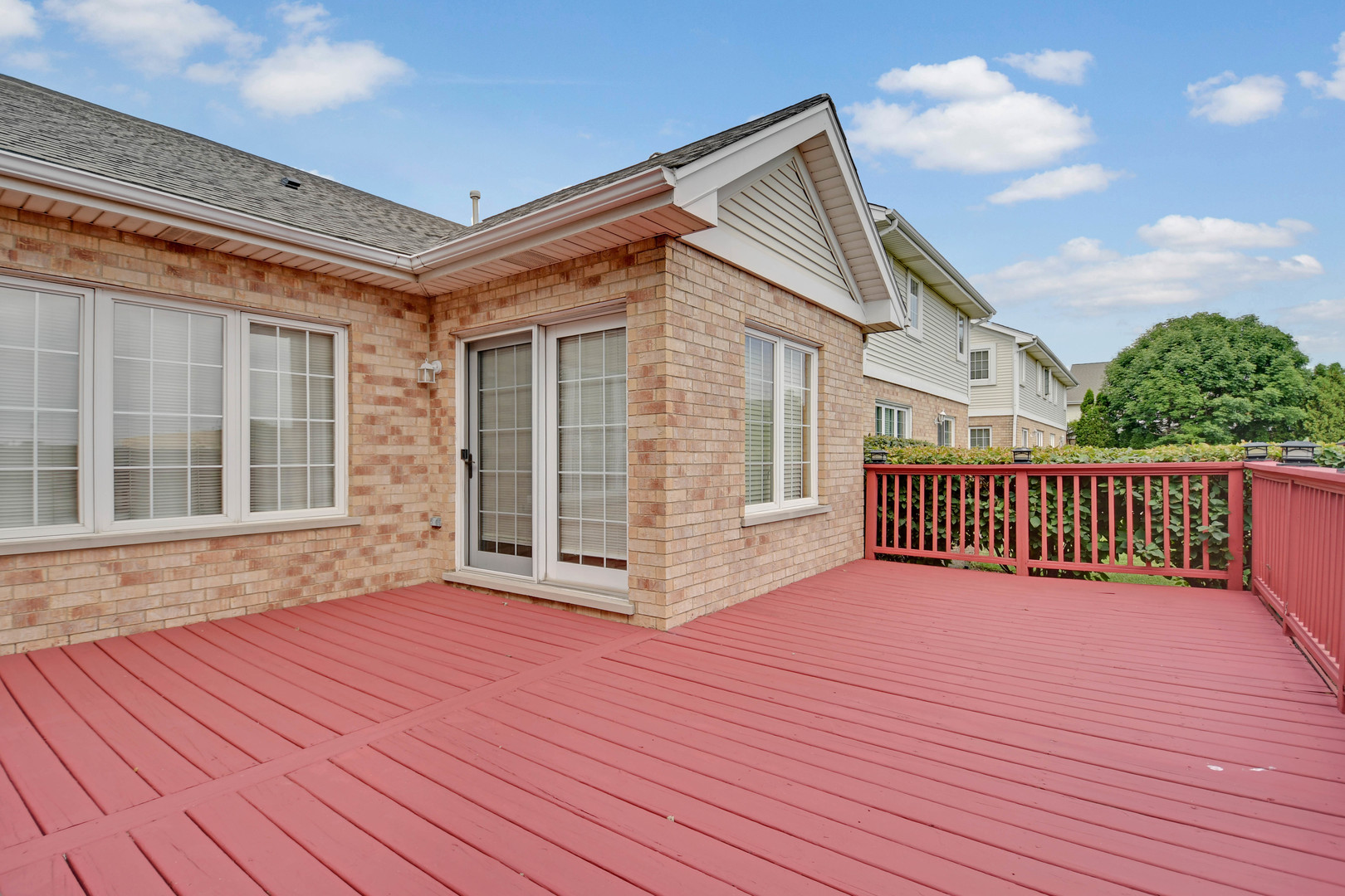 5553 Foxwoods Drive Property Photo 30