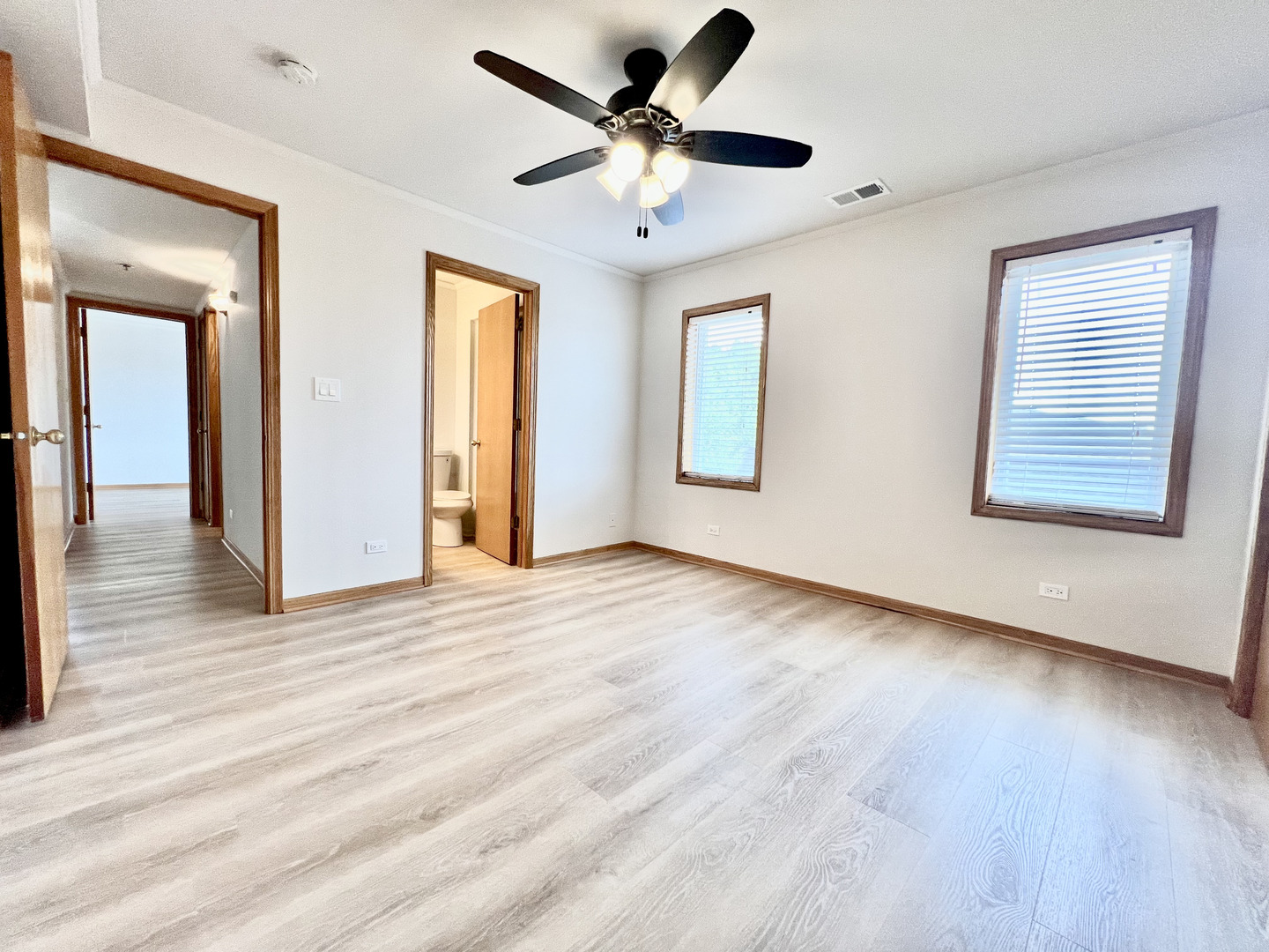 10418 S Keating Avenue 3a Property Photo 6