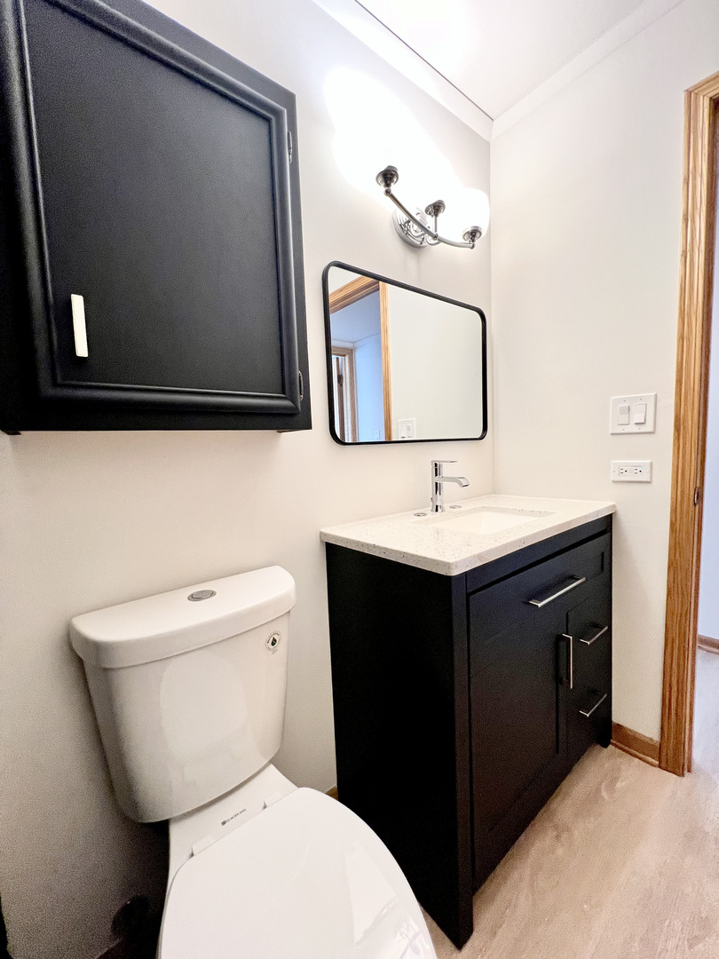 10418 S Keating Avenue 3a Property Photo 28